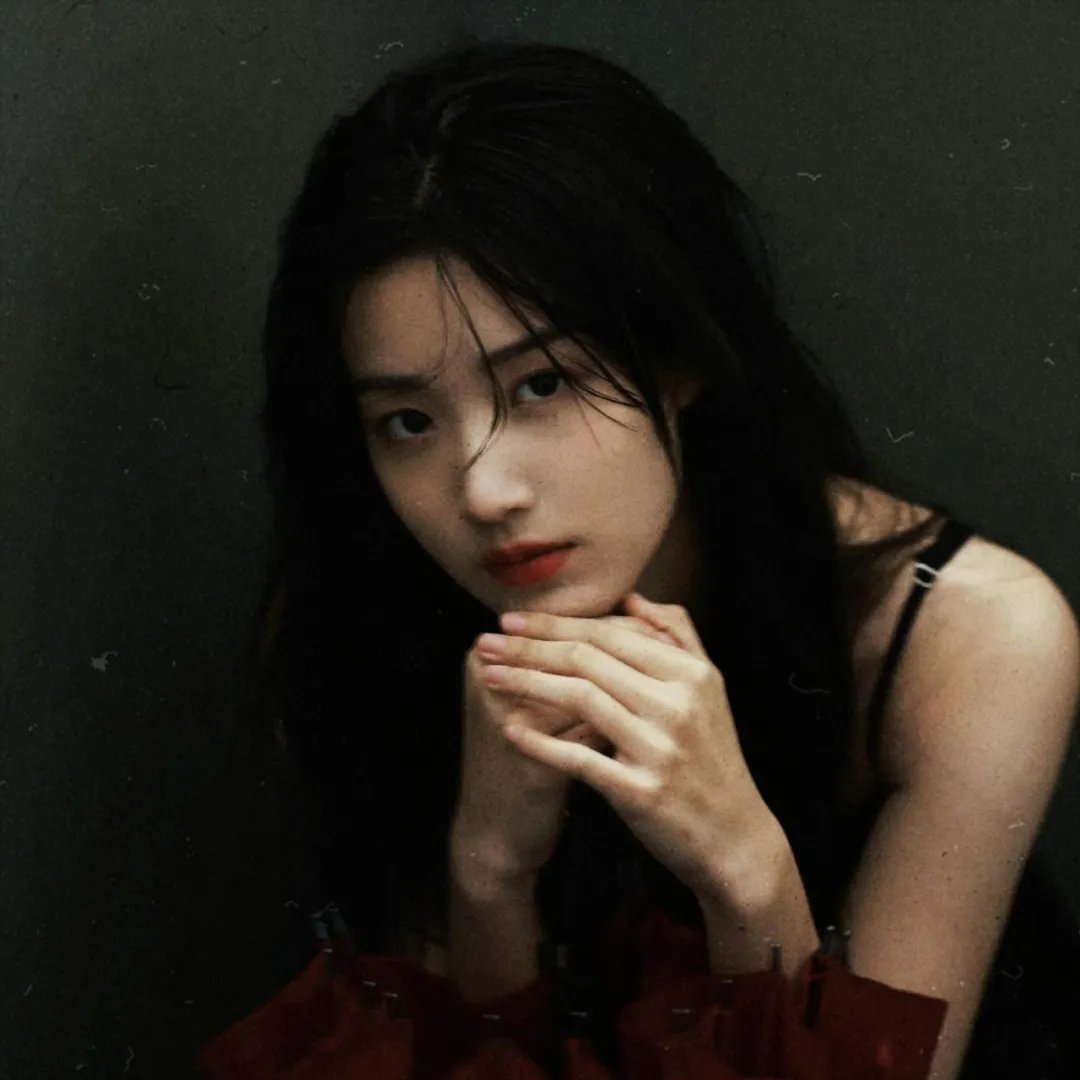 来自星星的少女 海报