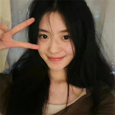 潜伏 海报